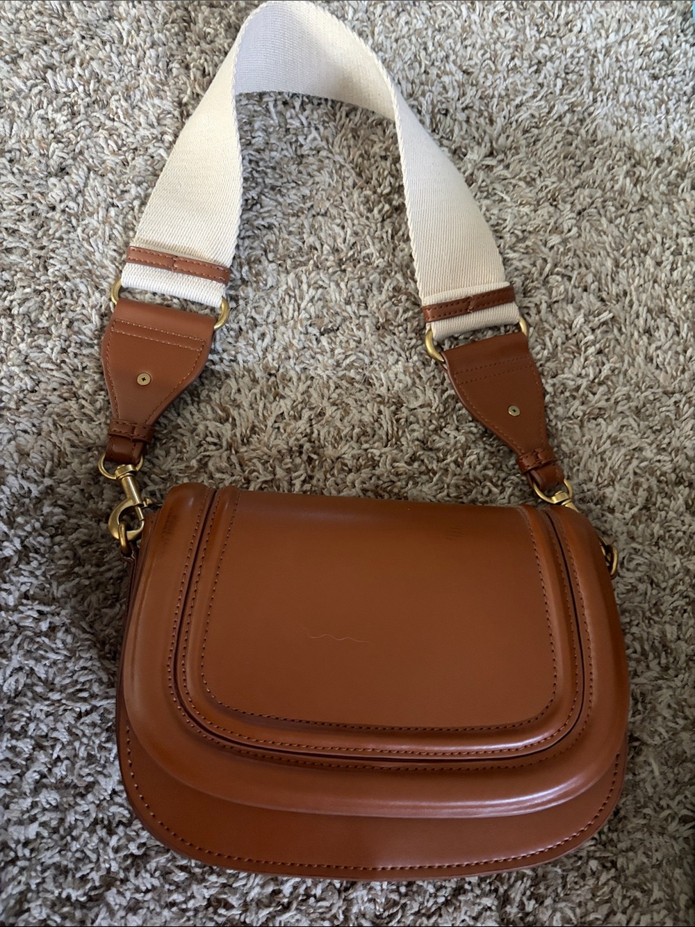 Leather Saddle Crossbody Bag in Saddle Brown Zara